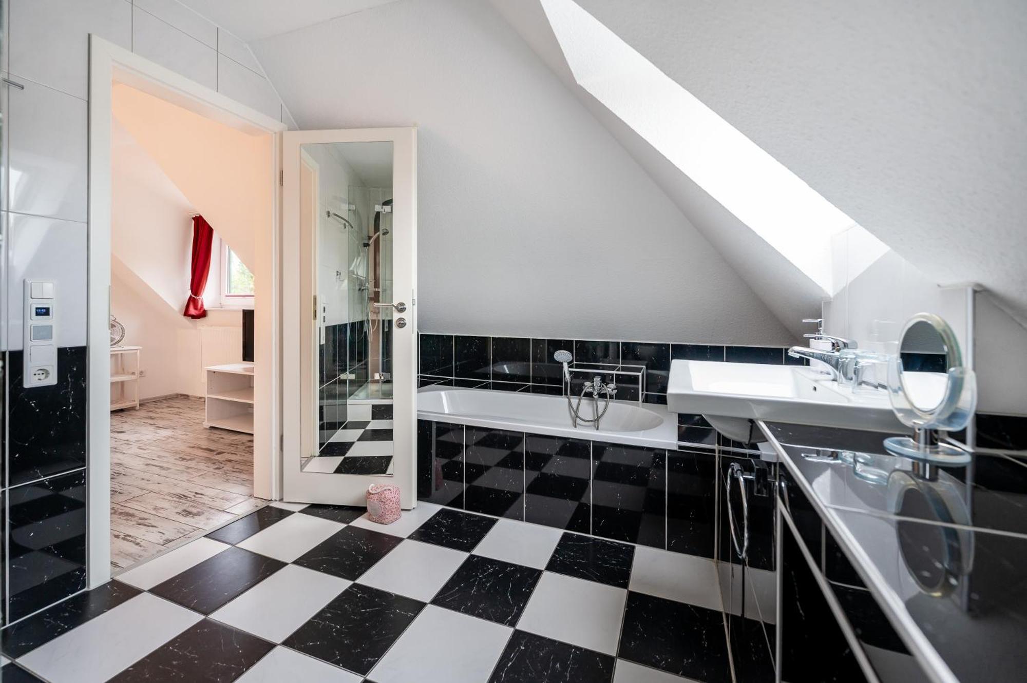 Oma'S Kueche & Quartier Hotell Binz Eksteriør bilde
